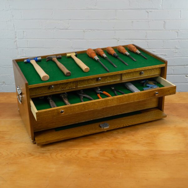 Golden Oak B2705 Pro-Series Base with Tools