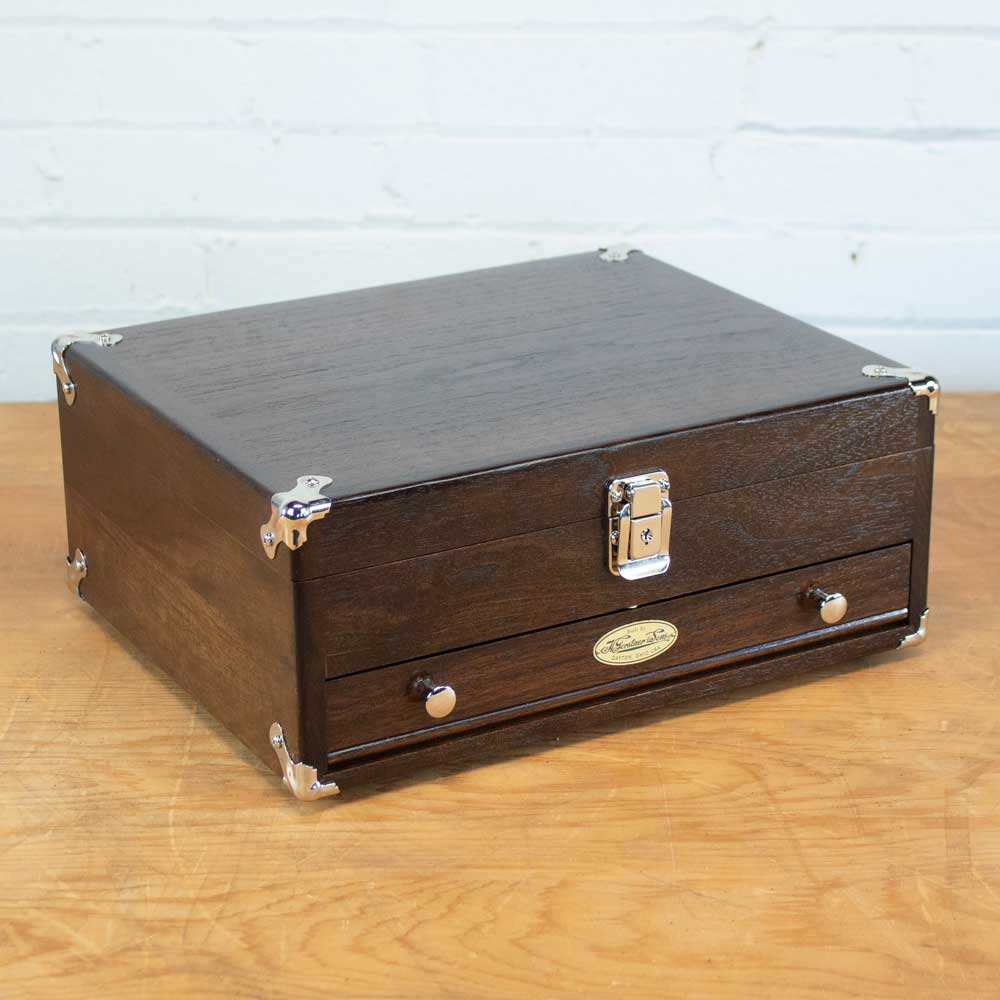 1401 Dark Walnut Closed
