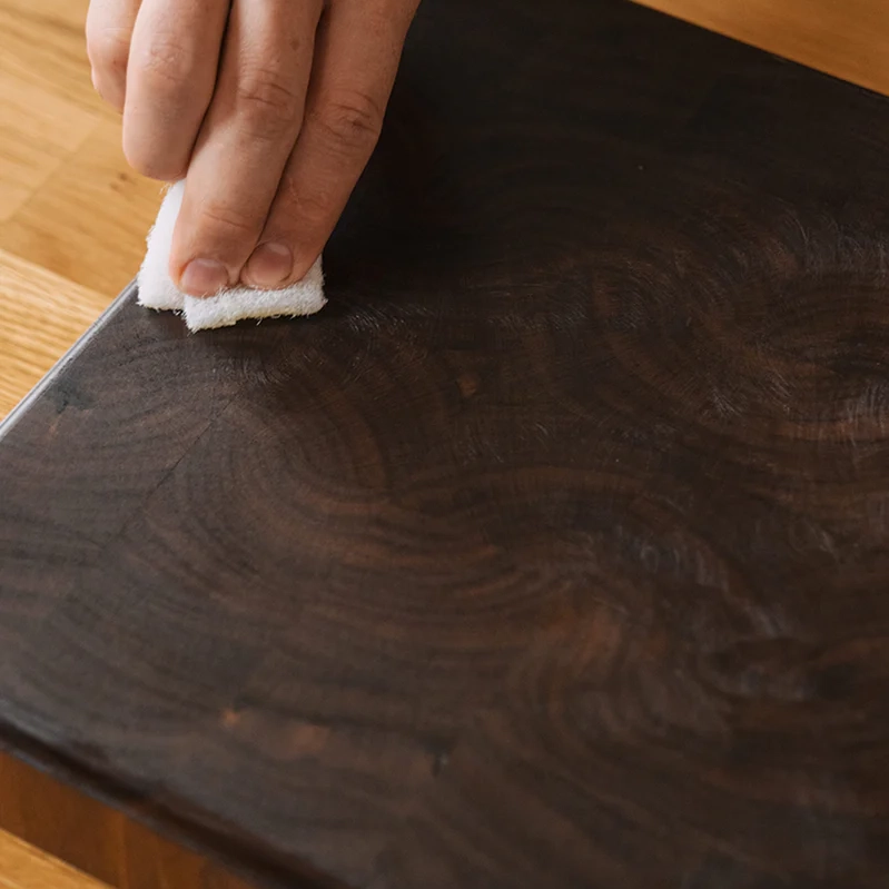 webwalrusoilwoodwax03