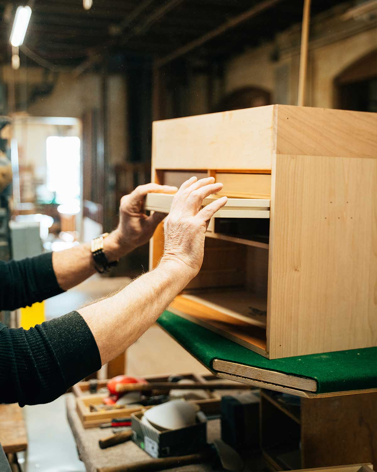 Gerstner Wood Tool Chest Hand Fitting Drawers